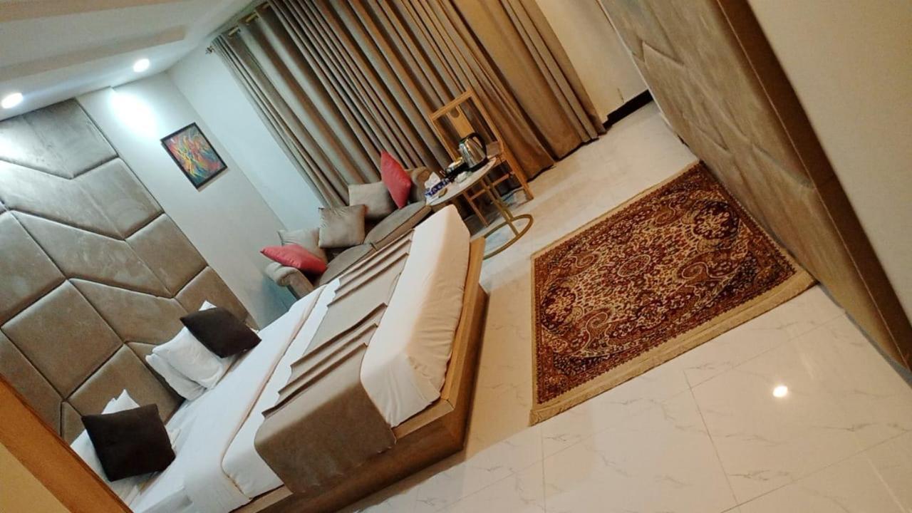 Atlas Hotel Islamabad Extérieur photo