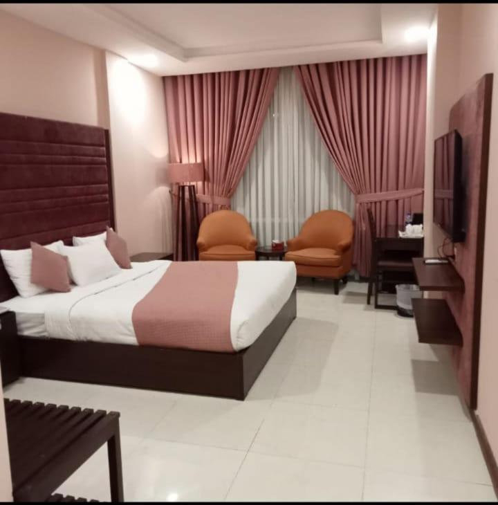 Atlas Hotel Islamabad Extérieur photo