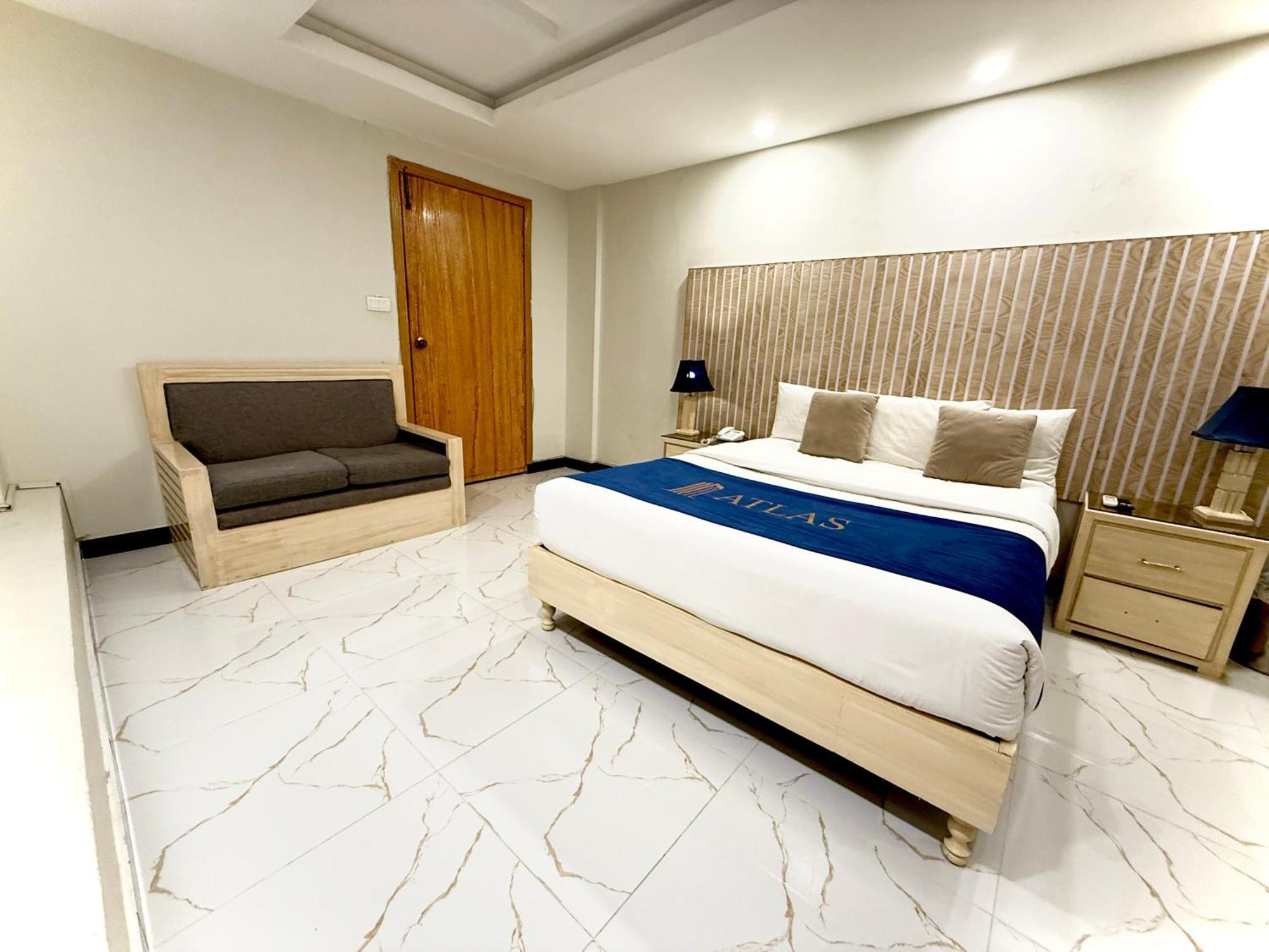 Atlas Hotel Islamabad Extérieur photo